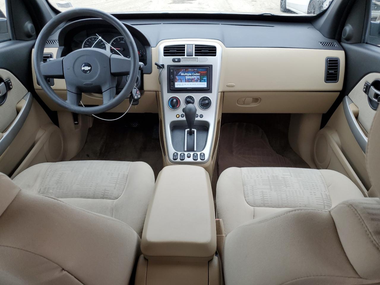 2005 Chevrolet Equinox - Image 8