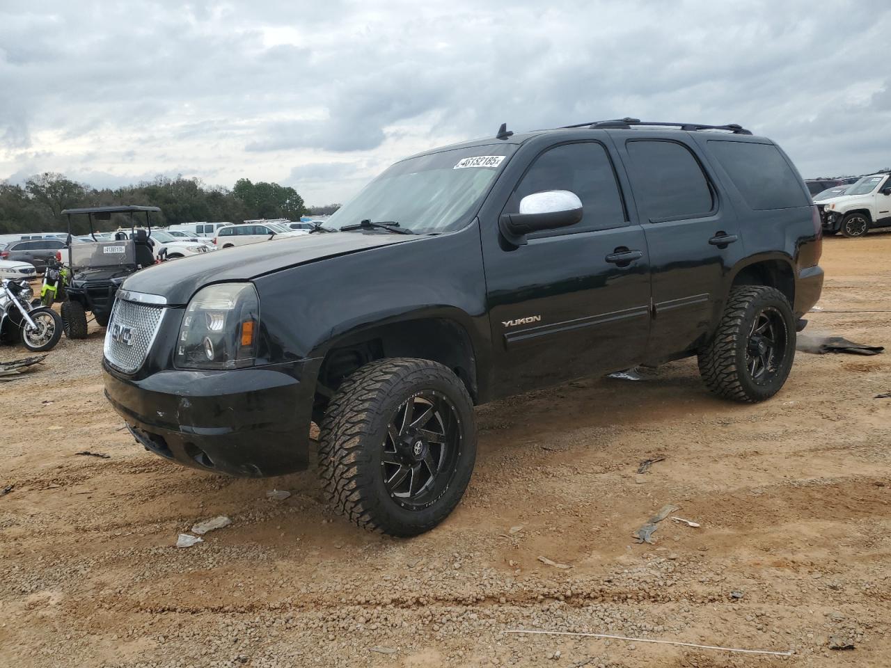 2010 GMC Yukon - Image 1