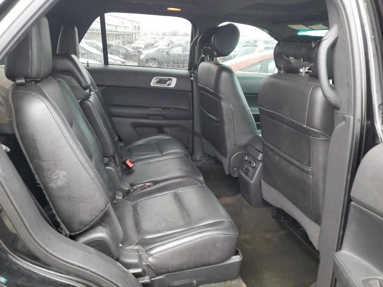 2014 Ford Explorer - Image 11