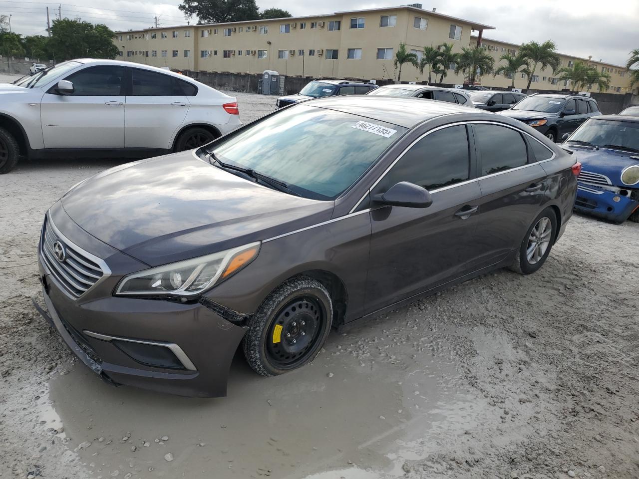 2017 Hyundai Sonata - Image 1