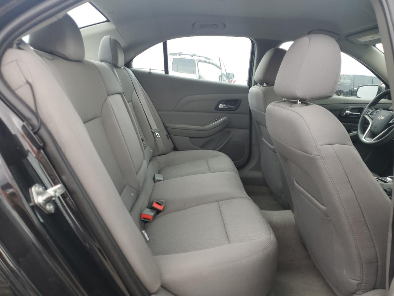 2014 Chevrolet Malibu - Image 10