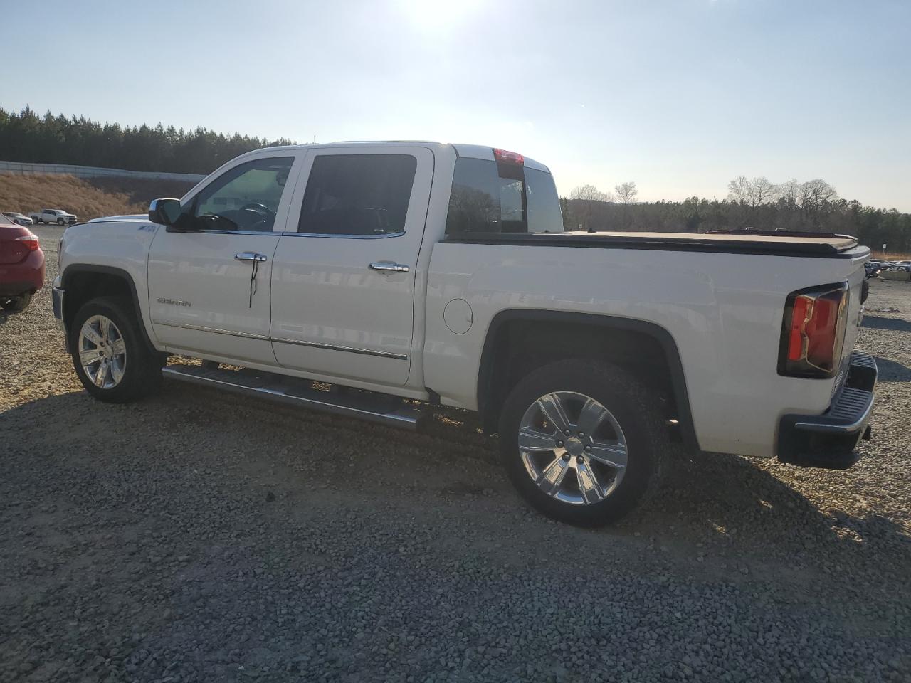 2018 GMC Sierra - Image 2