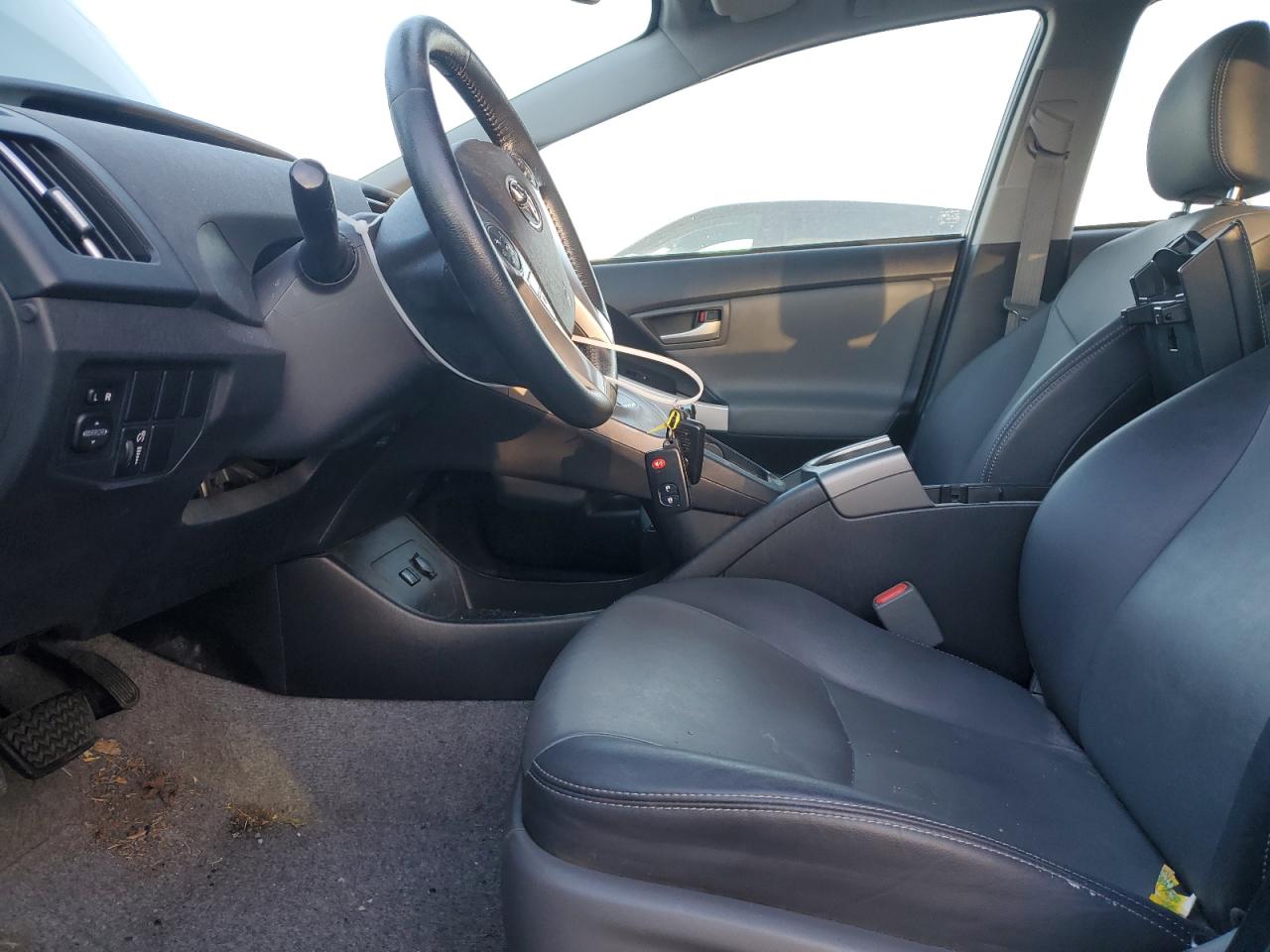 2015 Toyota Prius - Image 7