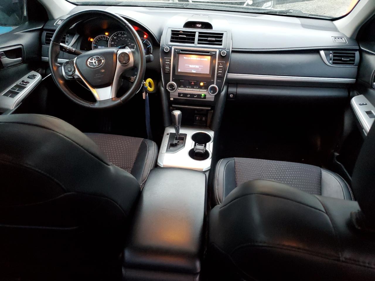 2013 Toyota Camry - Image 8