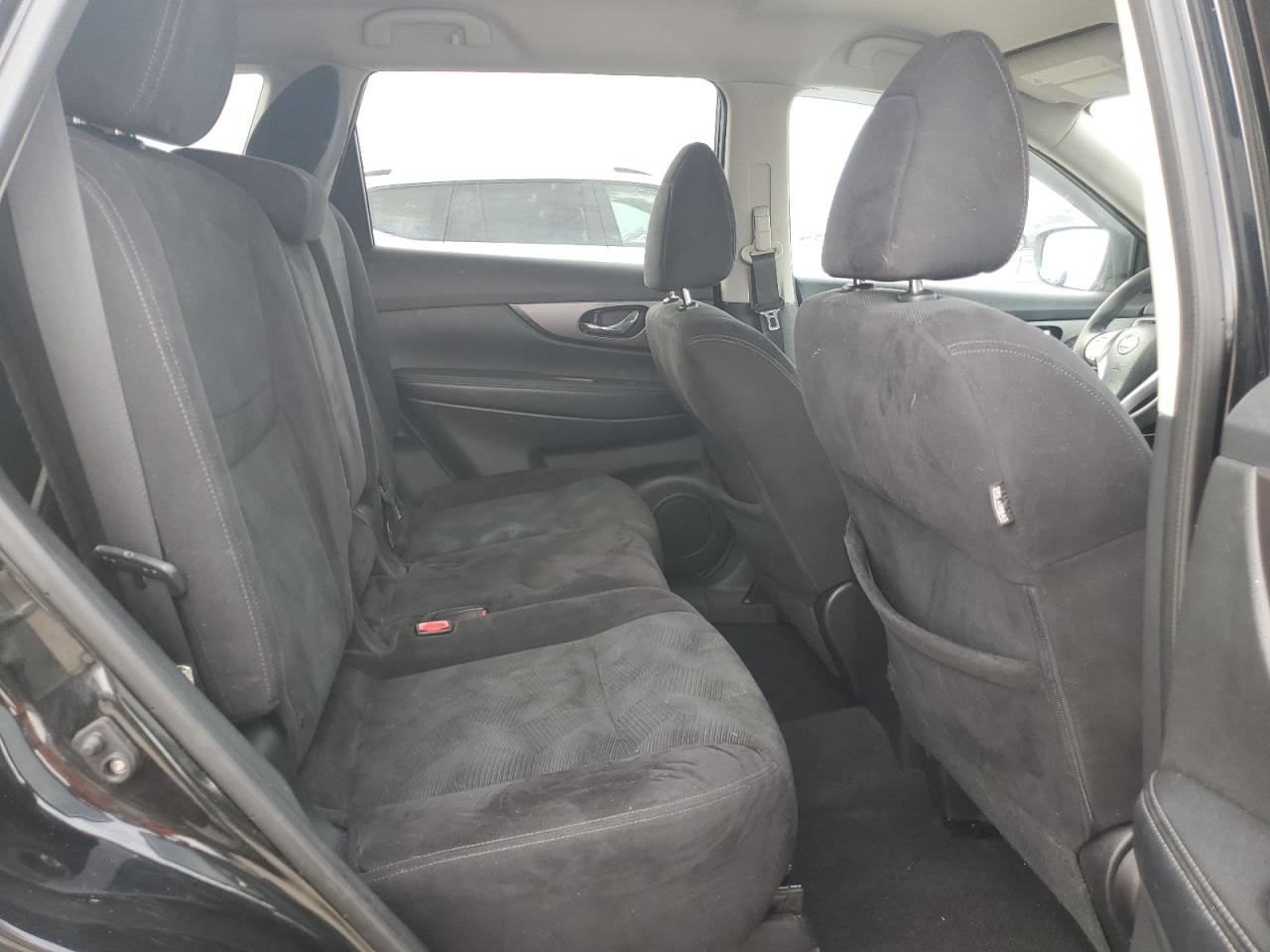 2014 Nissan Rogue - Image 11