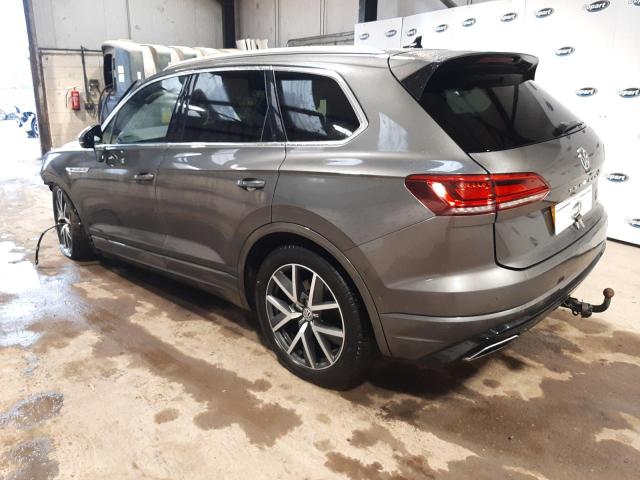 2019 VOLKSWAGEN TOUAREG V6