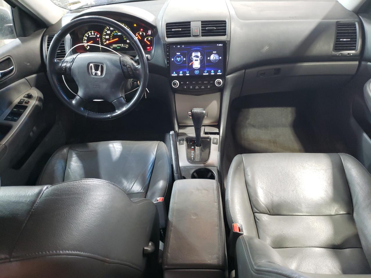 2005 Honda Accord - Image 8