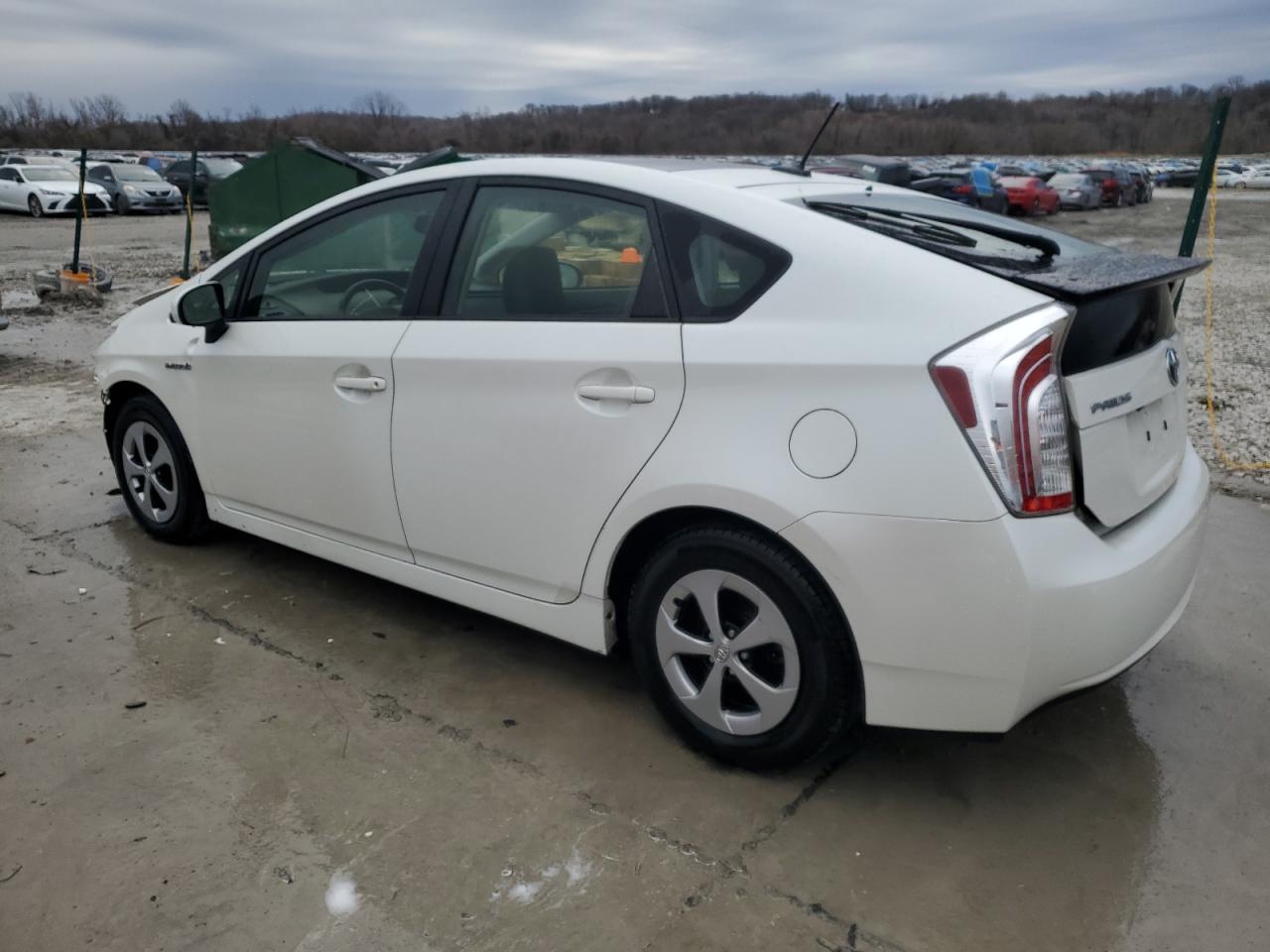 2013 Toyota Prius - Image 2