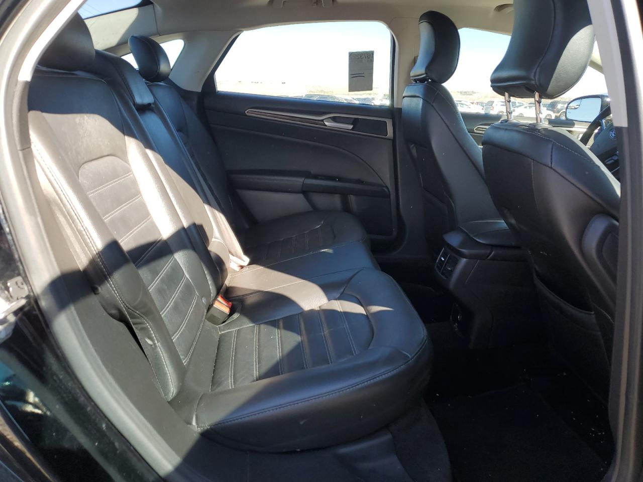 2016 Ford Fusion - Image 10