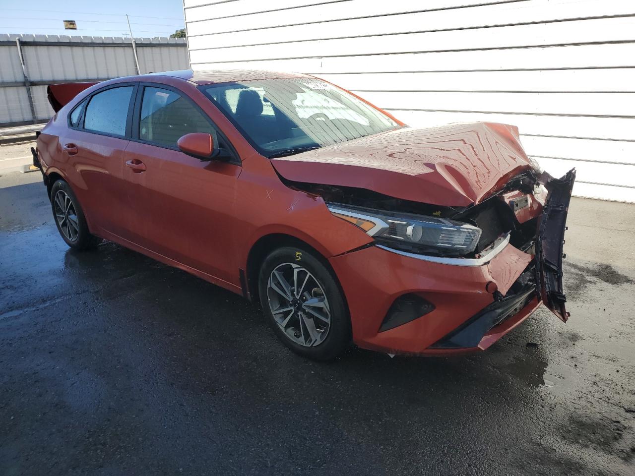 2023 Kia Forte - Image 4