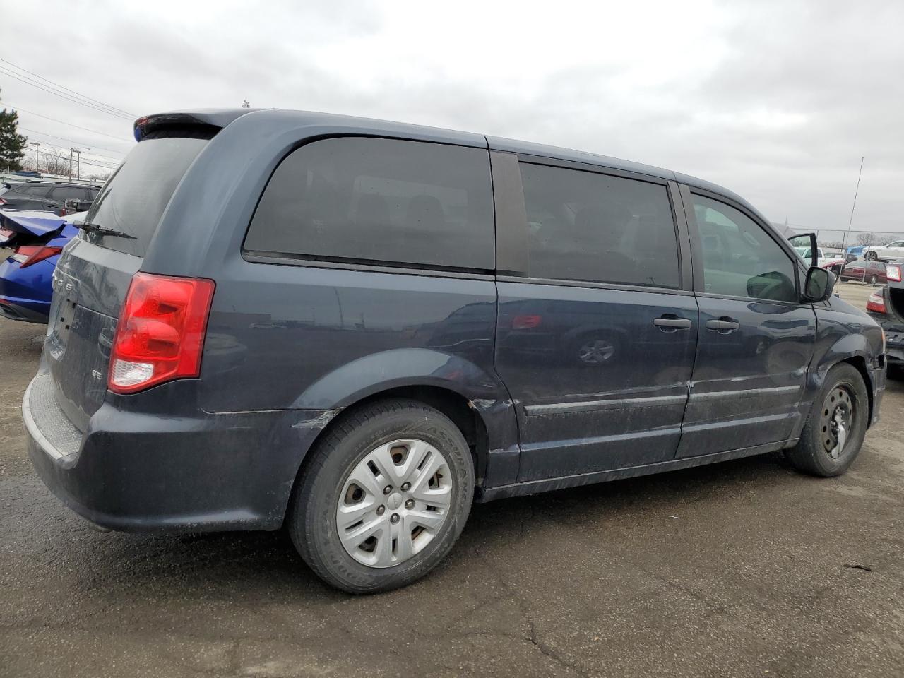 2014 Dodge Caravan - Image 3