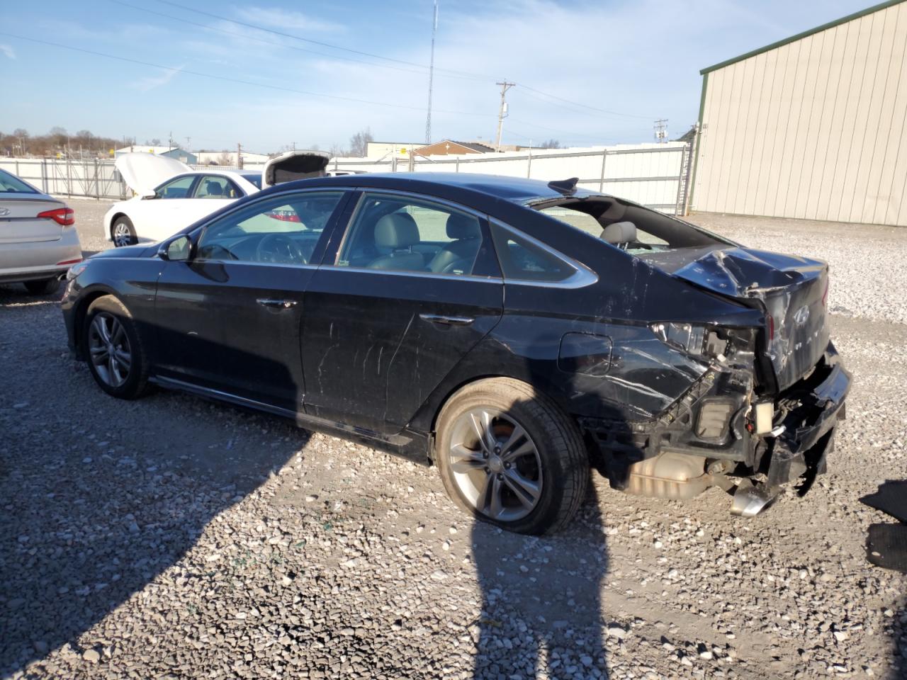 2018 Hyundai Sonata - Image 2