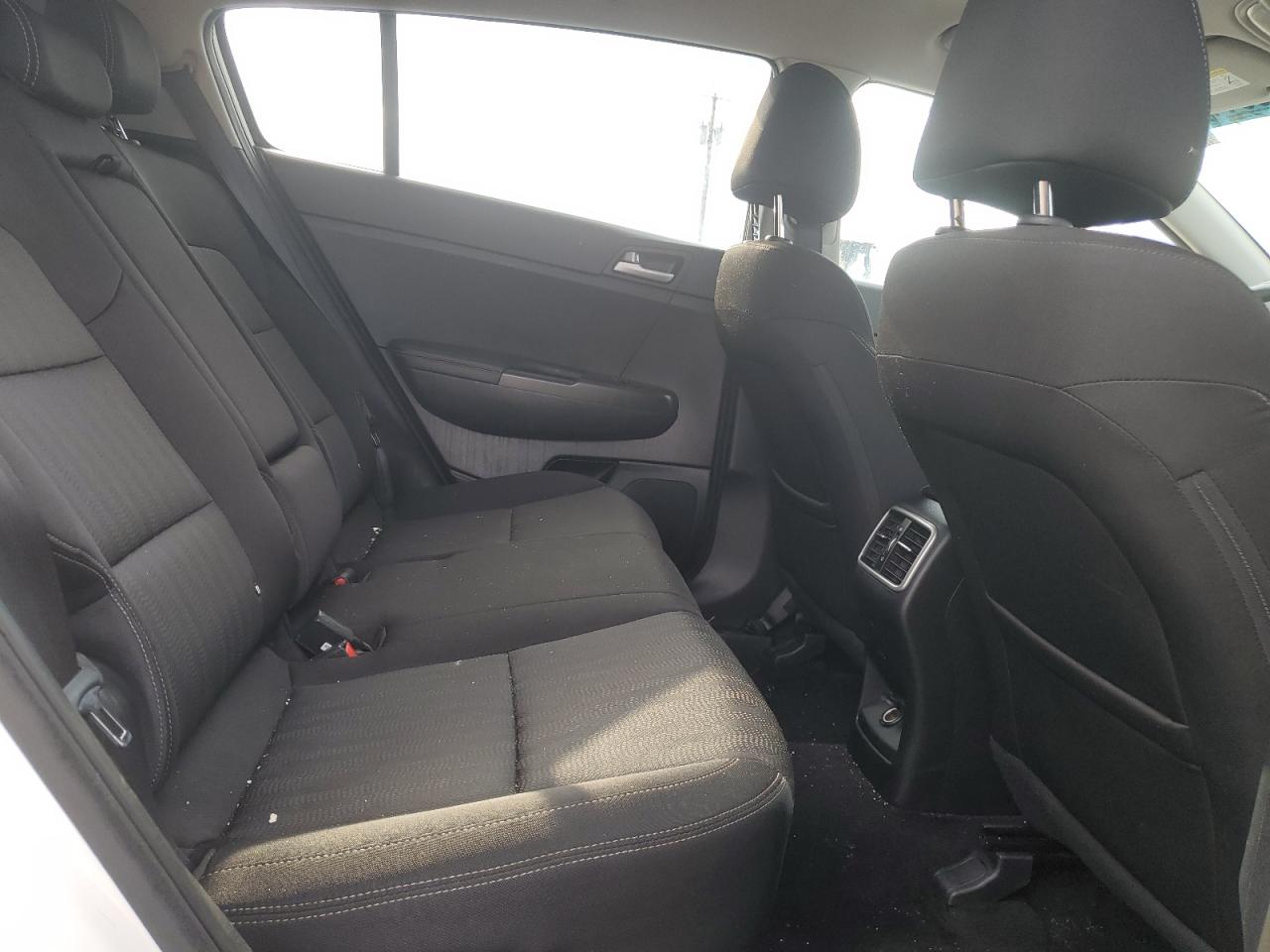 2017 Kia Sportage - Image 11