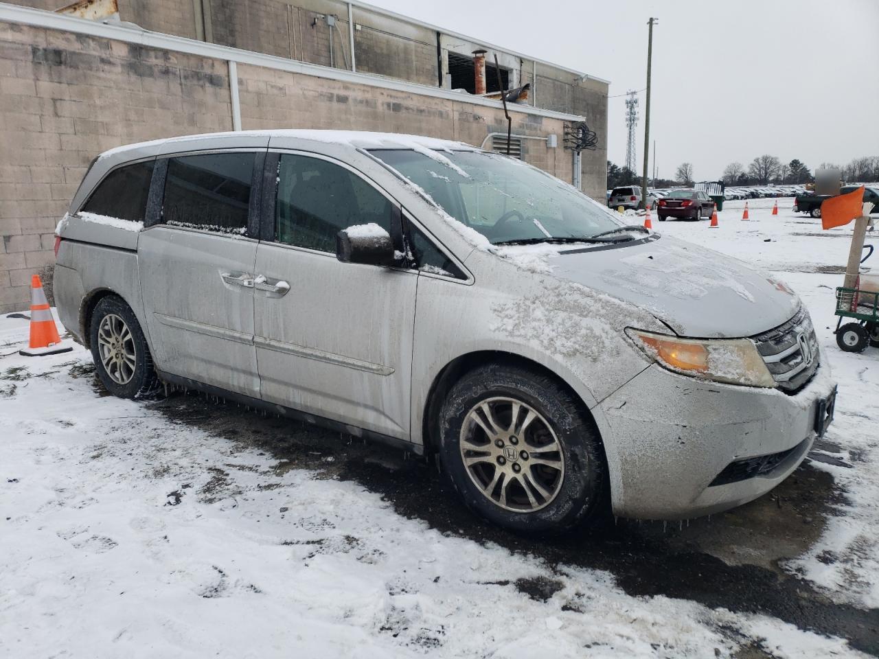 2012 Honda Odyssey - Image 4