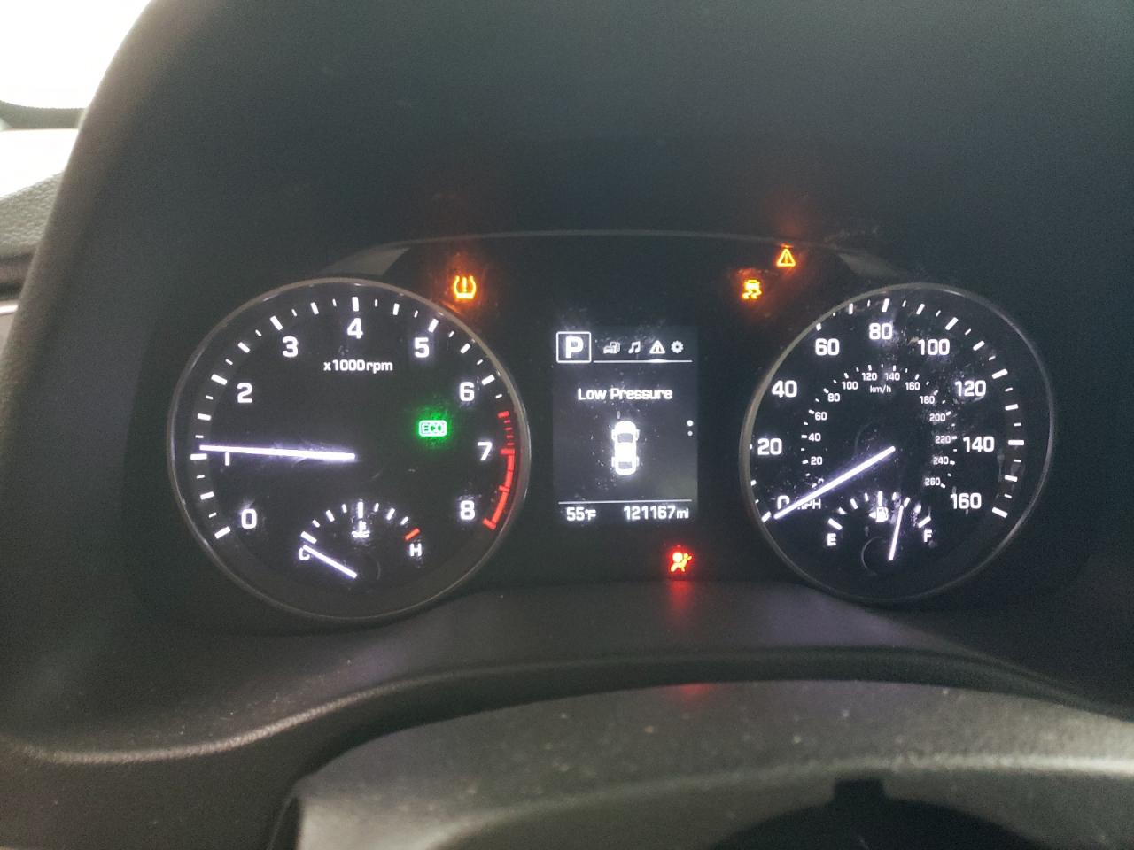 2018 Hyundai Elantra - Image 9