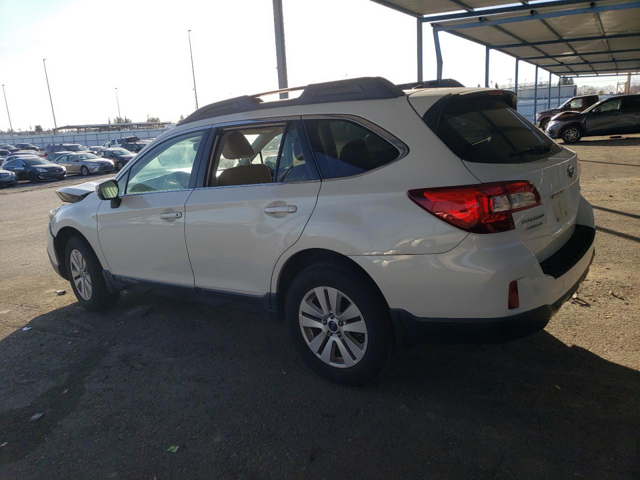 2015 Subaru Outback - Image 2