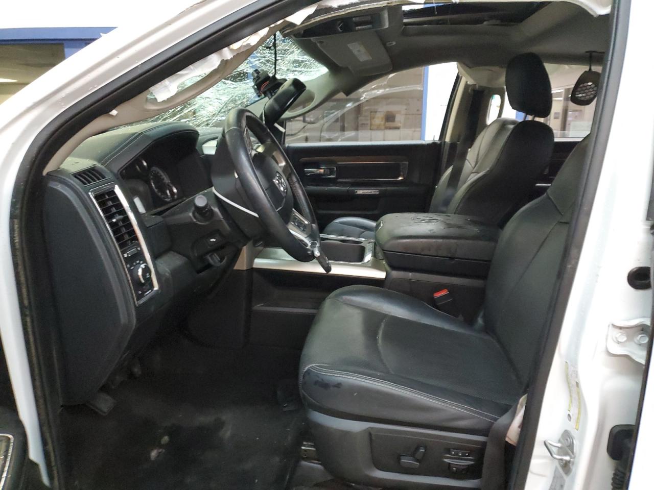2017 RAM 2500 - Image 7