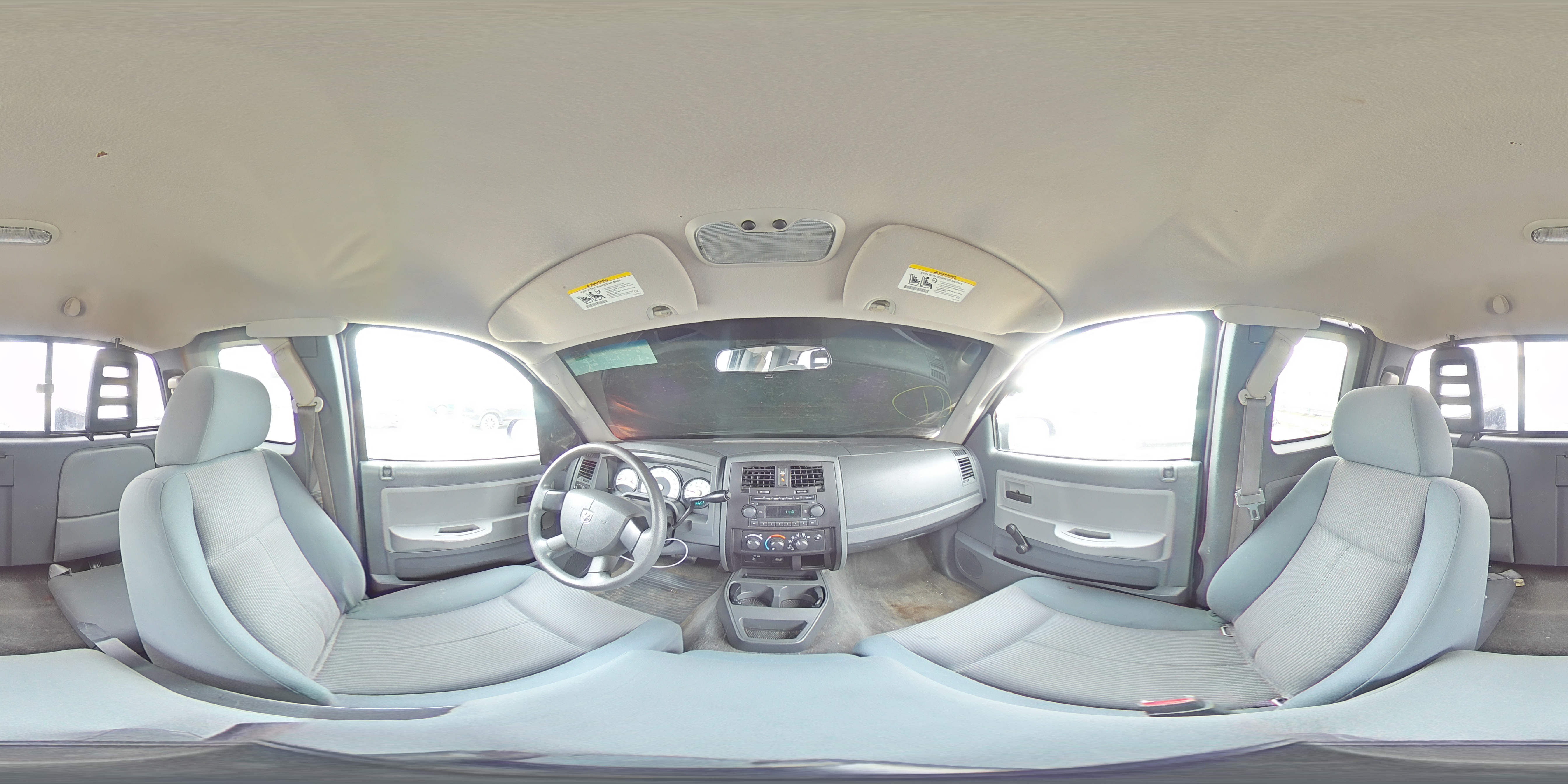 2005 Dodge Dakota - Image 12