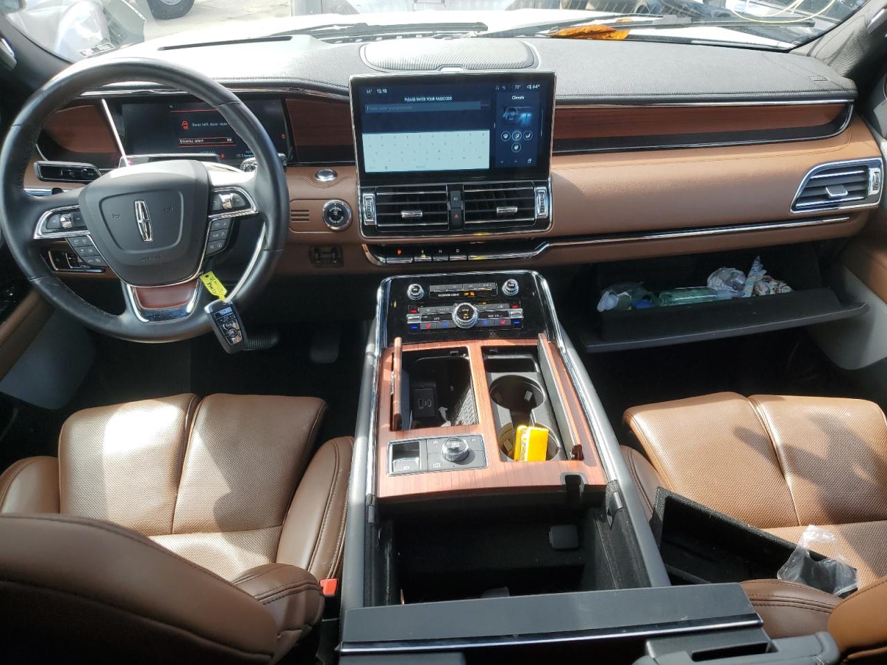 2023 Lincoln Navigator - Image 8