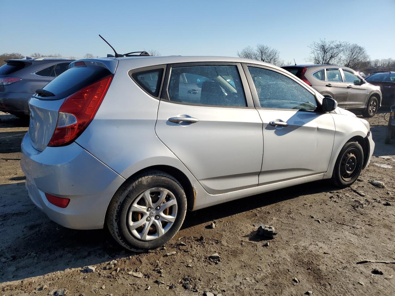 2014 Hyundai Accent - Image 3