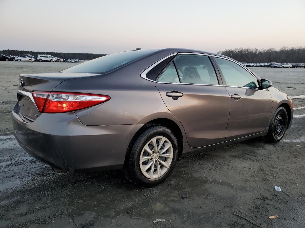 2015 Toyota Camry - Image 3