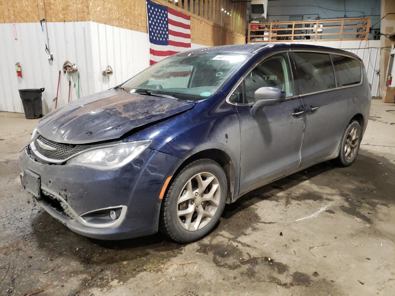 2019 Chrysler Pacifica - Image 1