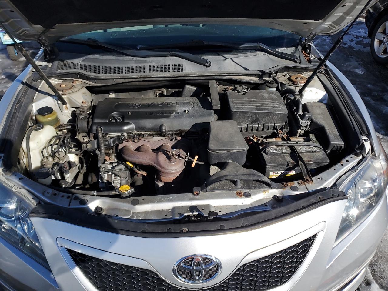 2009 Toyota Camry - Image 11