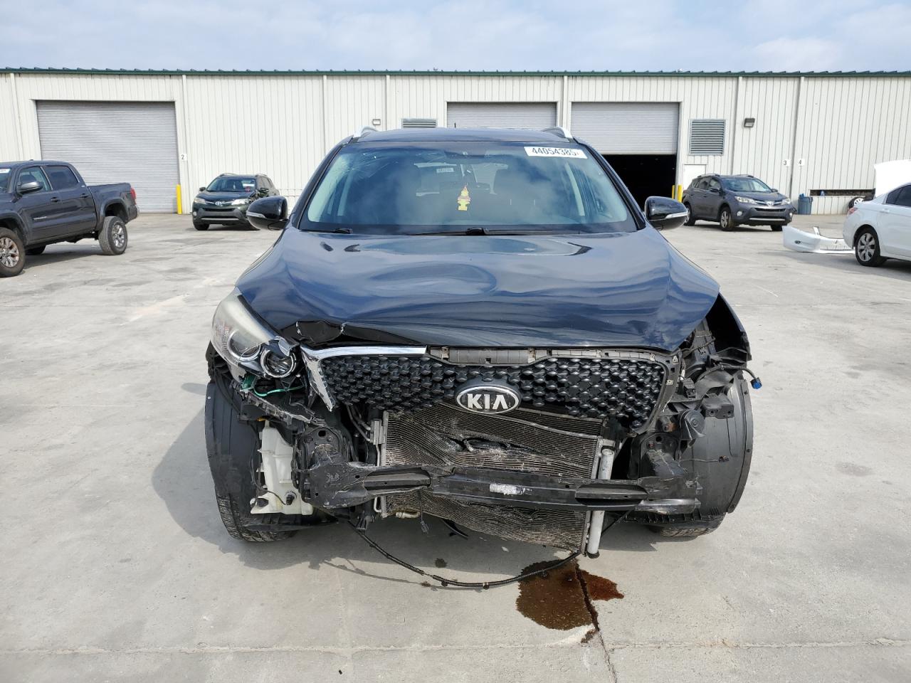 2016 Kia Sorento - Image 5
