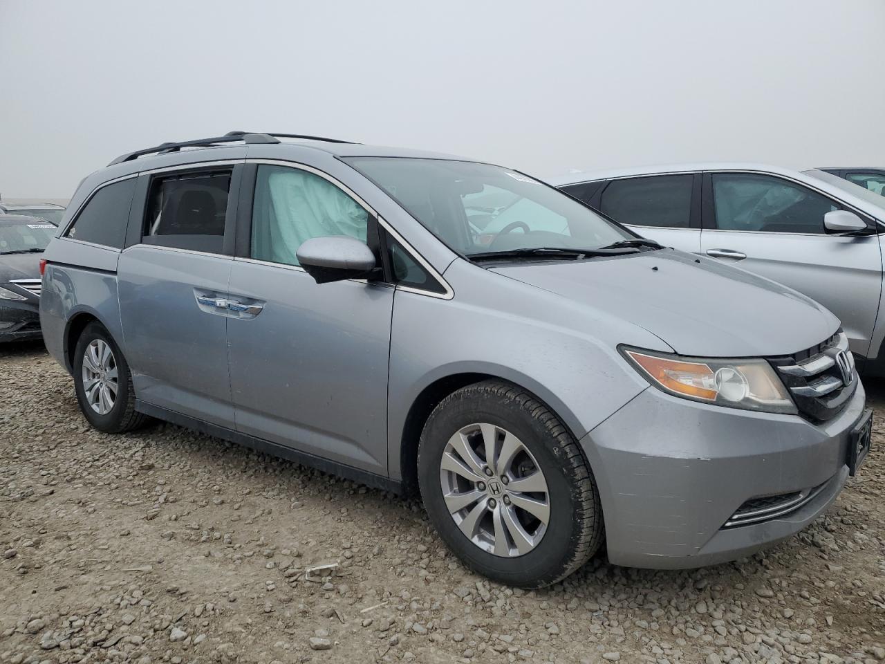 2016 Honda Odyssey - Image 4
