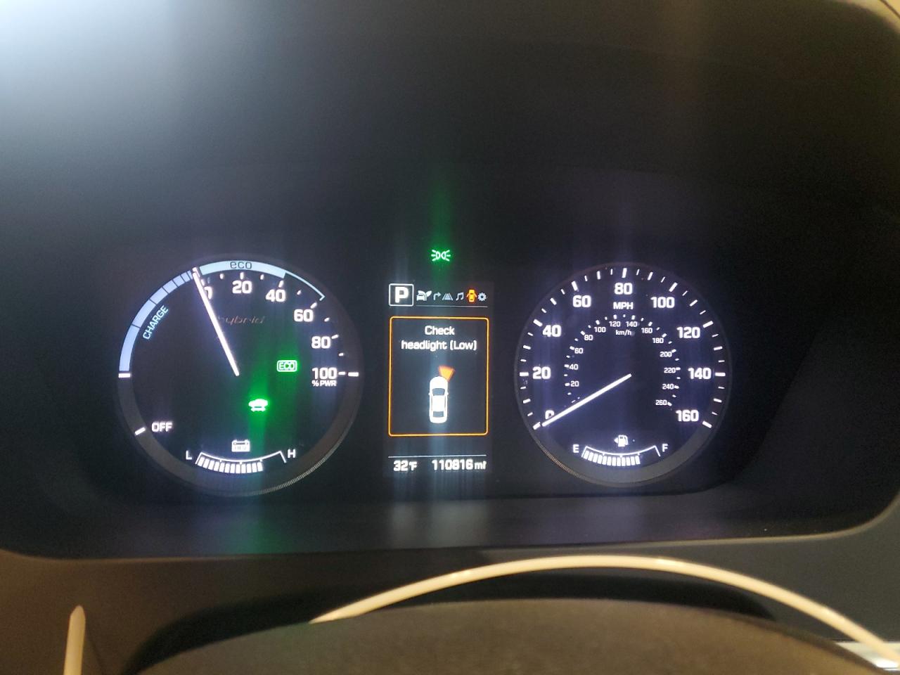 2017 Hyundai Sonata - Image 9