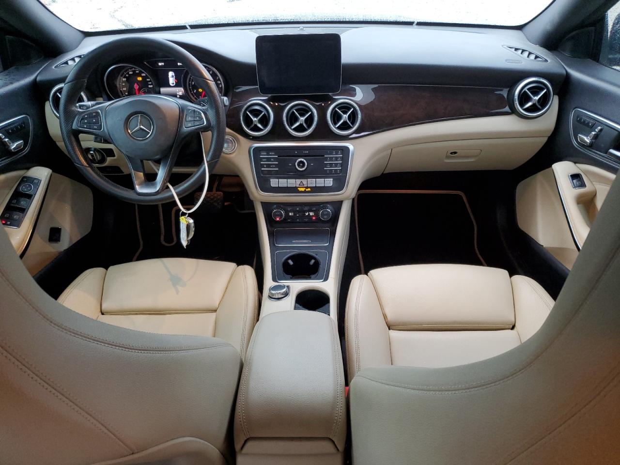 2018 Mercedes-Benz CLA-klasse - Image 8