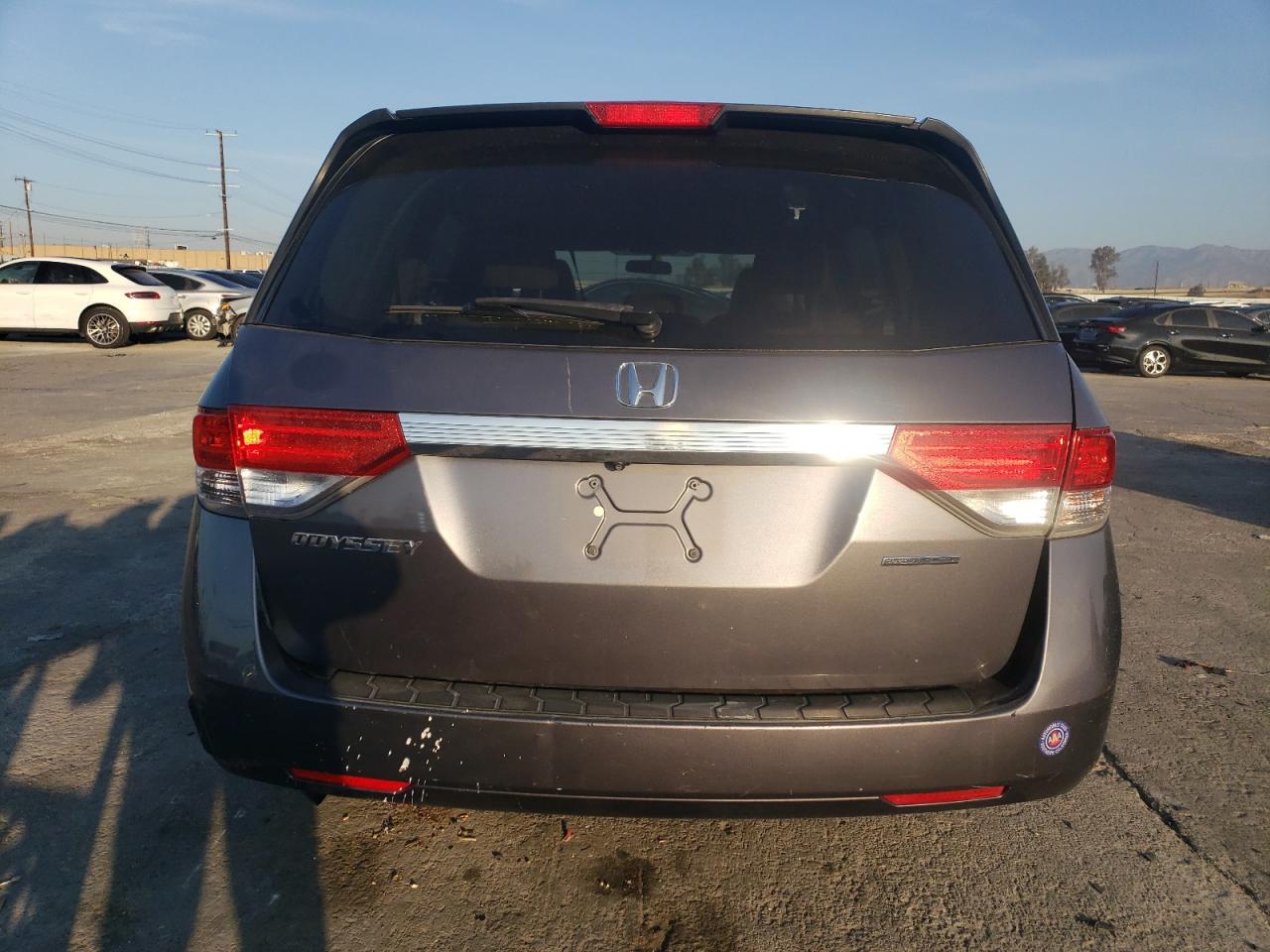 2016 Honda Odyssey - Image 6