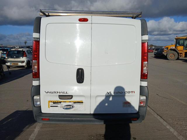 2007 VAUXHALL VIVARO 270