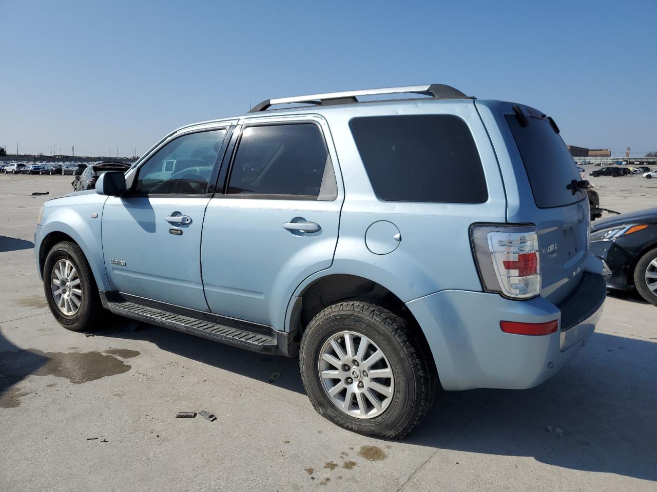 2008 Mercury Mariner - Image 2