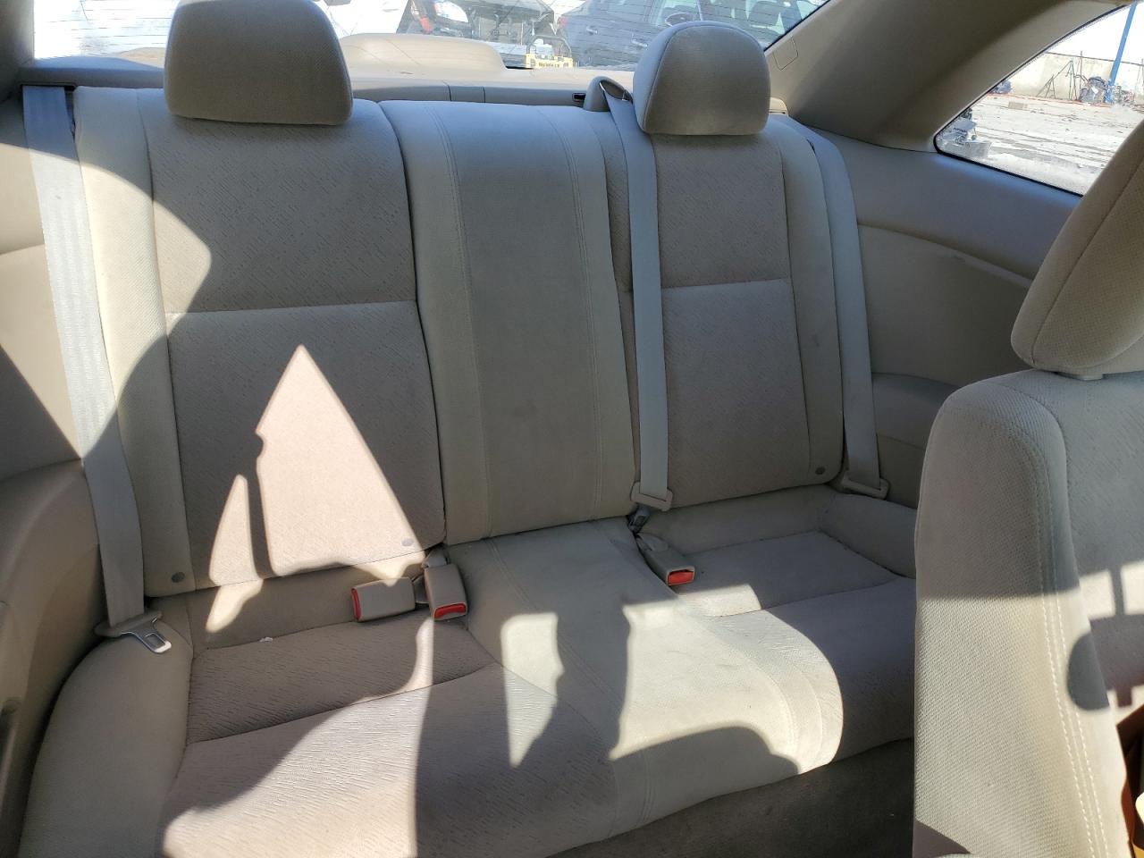 2003 Honda Civic - Image 10