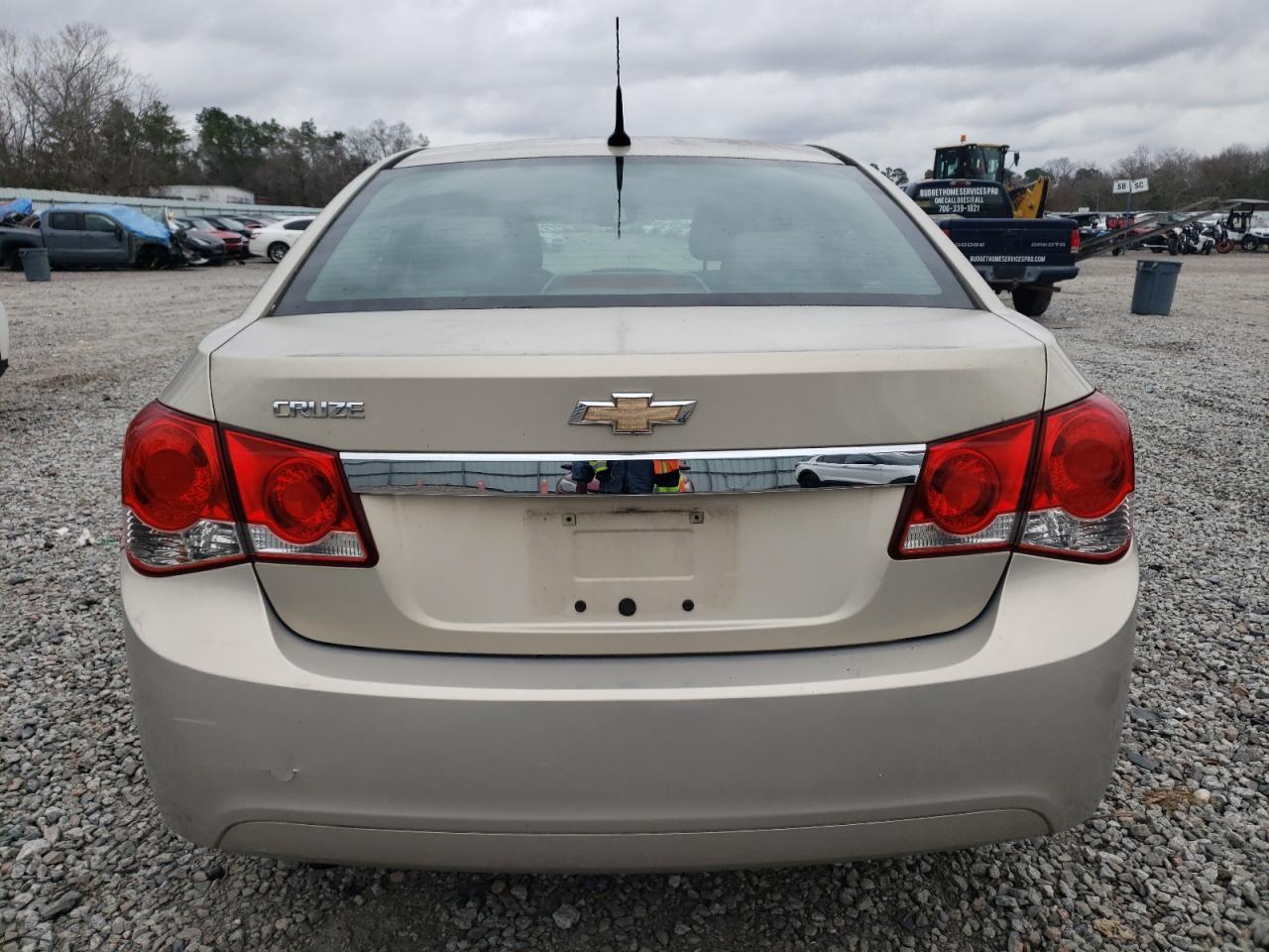 2012 Chevrolet Cruze - Image 6
