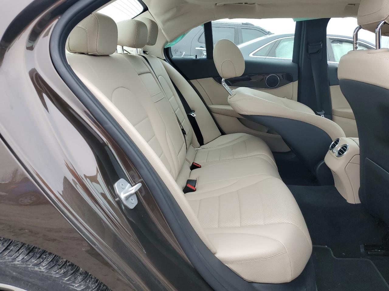 2016 Mercedes-Benz C-klasse - Image 10