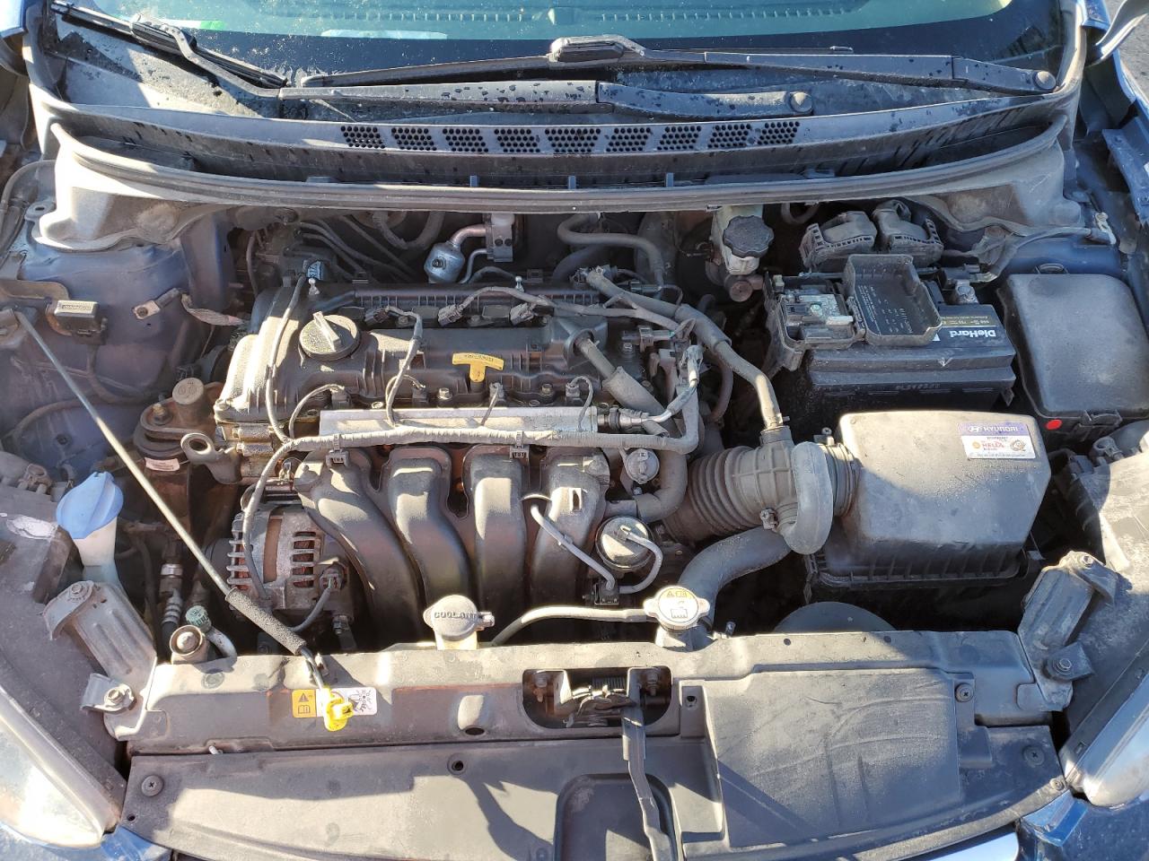 2014 Hyundai Elantra - Image 11