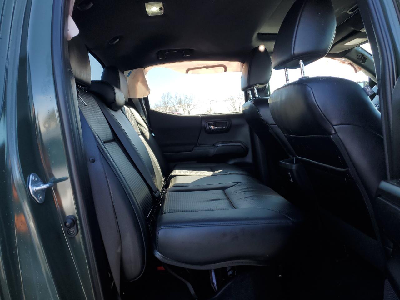 2021 Toyota Tacoma - Image 10