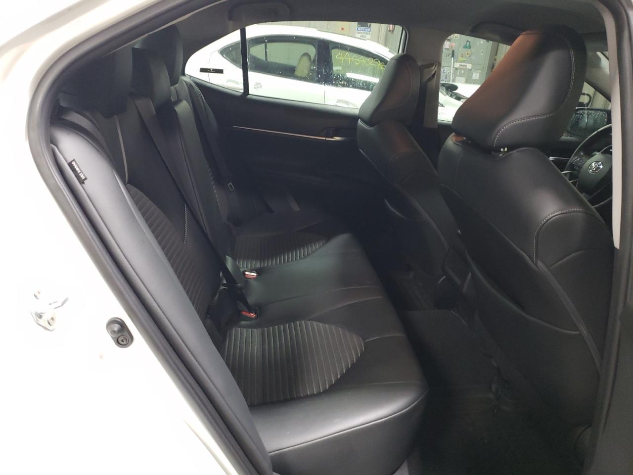 2022 Toyota Camry - Image 10