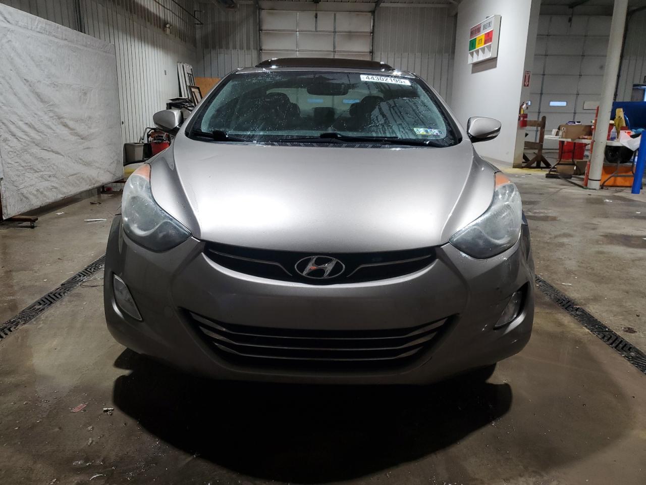 2013 Hyundai Elantra - Image 5