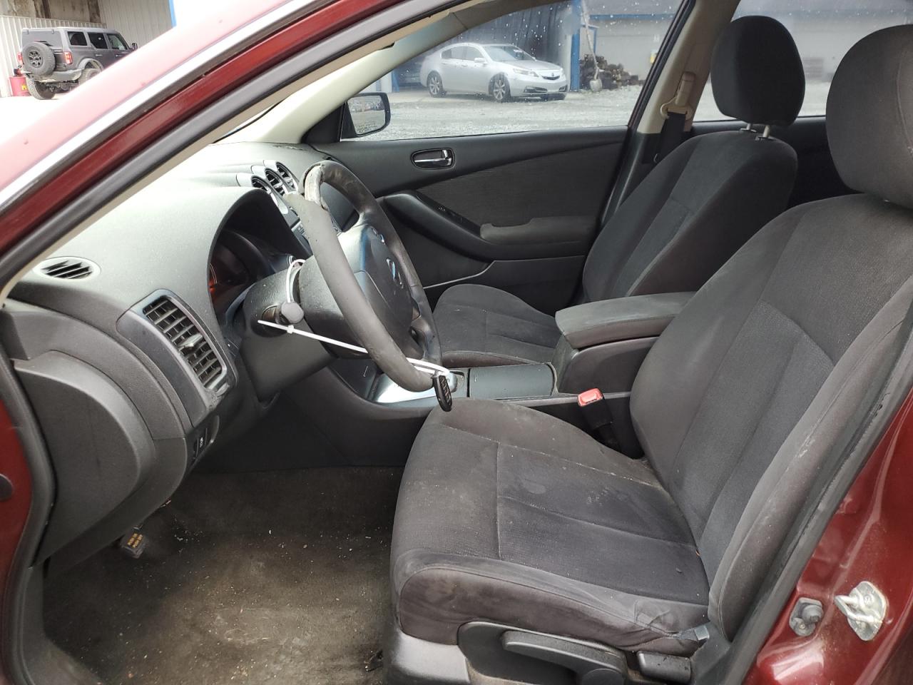 2012 Nissan Altima - Image 7