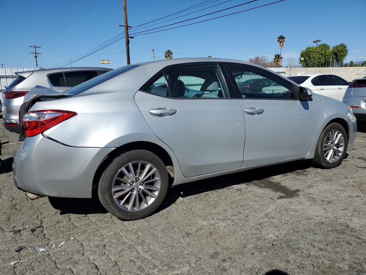 2015 Toyota Corolla - Image 3