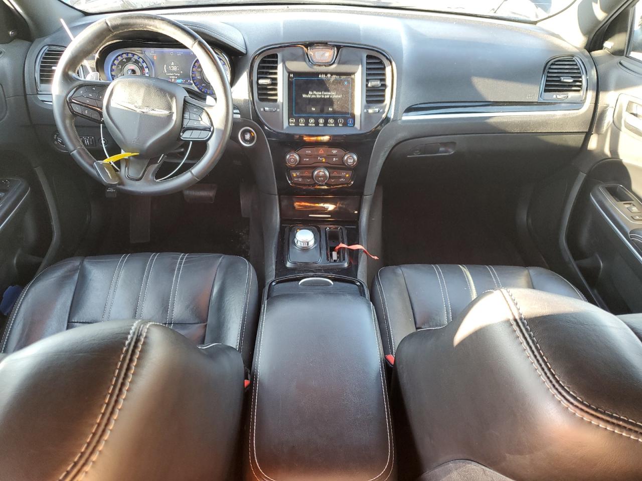2018 Chrysler 300 - Image 7