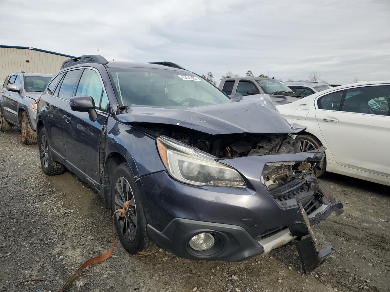 2015 Subaru Outback - Image 4