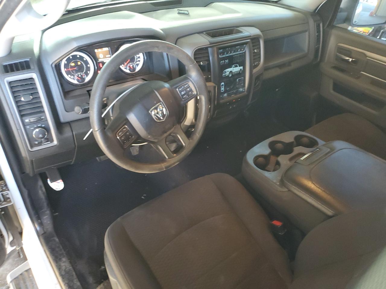 2019 RAM 1500 - Image 8