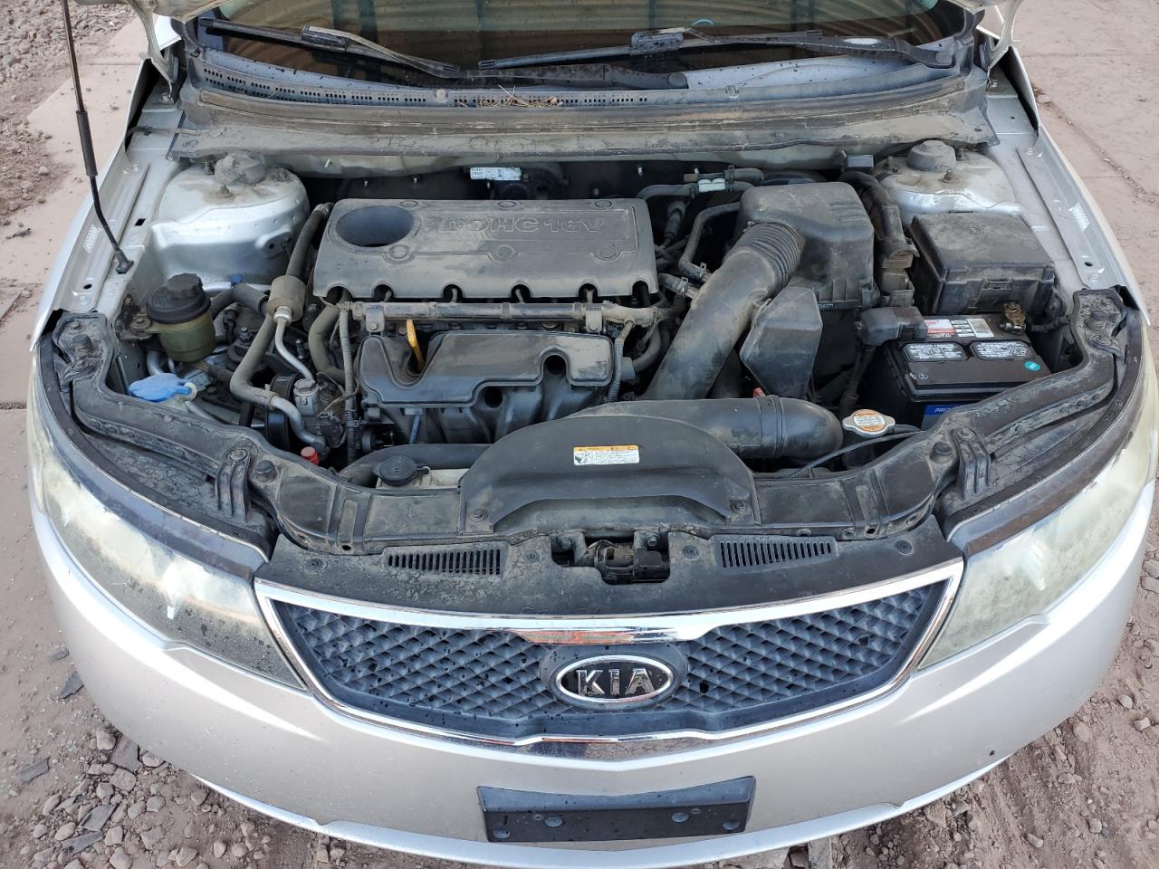 2010 Kia Forte - Image 11