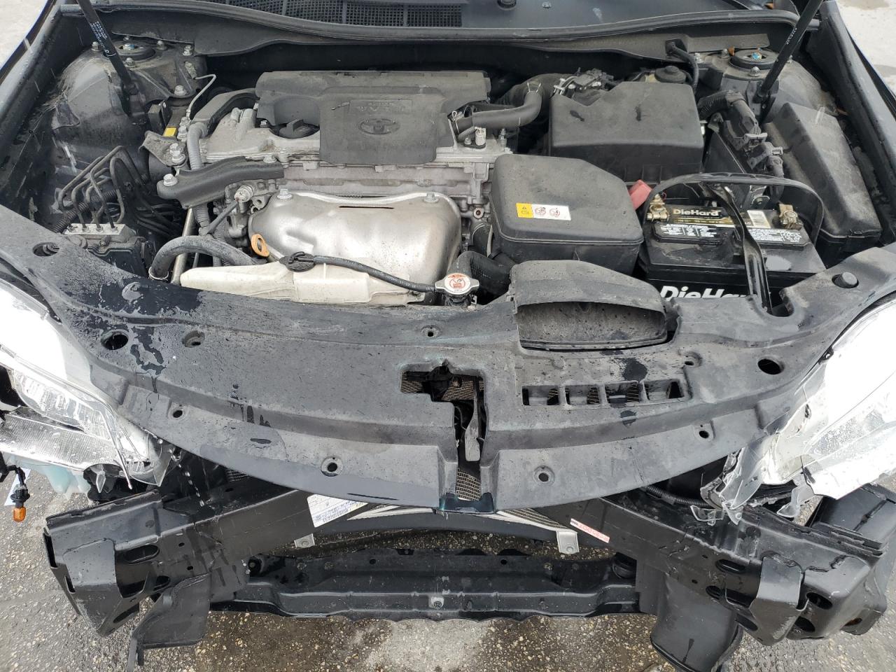2017 Toyota Camry - Image 11