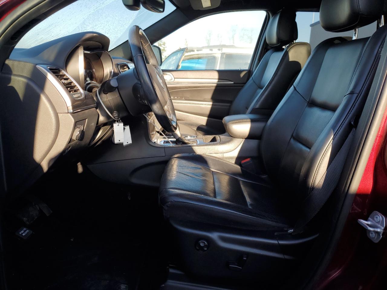 2020 Jeep Grand Cherokee - Image 7