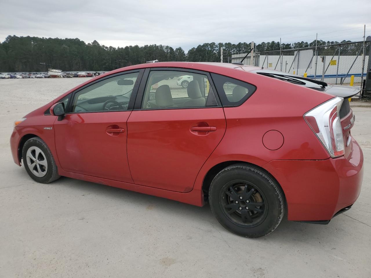 2015 Toyota Prius - Image 2
